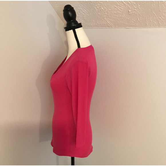 Anthropologie V-Neck Pink/Rose Top - Size Extra Small - Picture 3 of 10